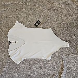 NWT Express White Cap Sleeve Thong Bodysuit. Small
